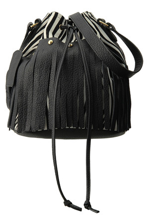  ELLE エル アパレル 巾着型フリンジショルダーバッグ ブラック 