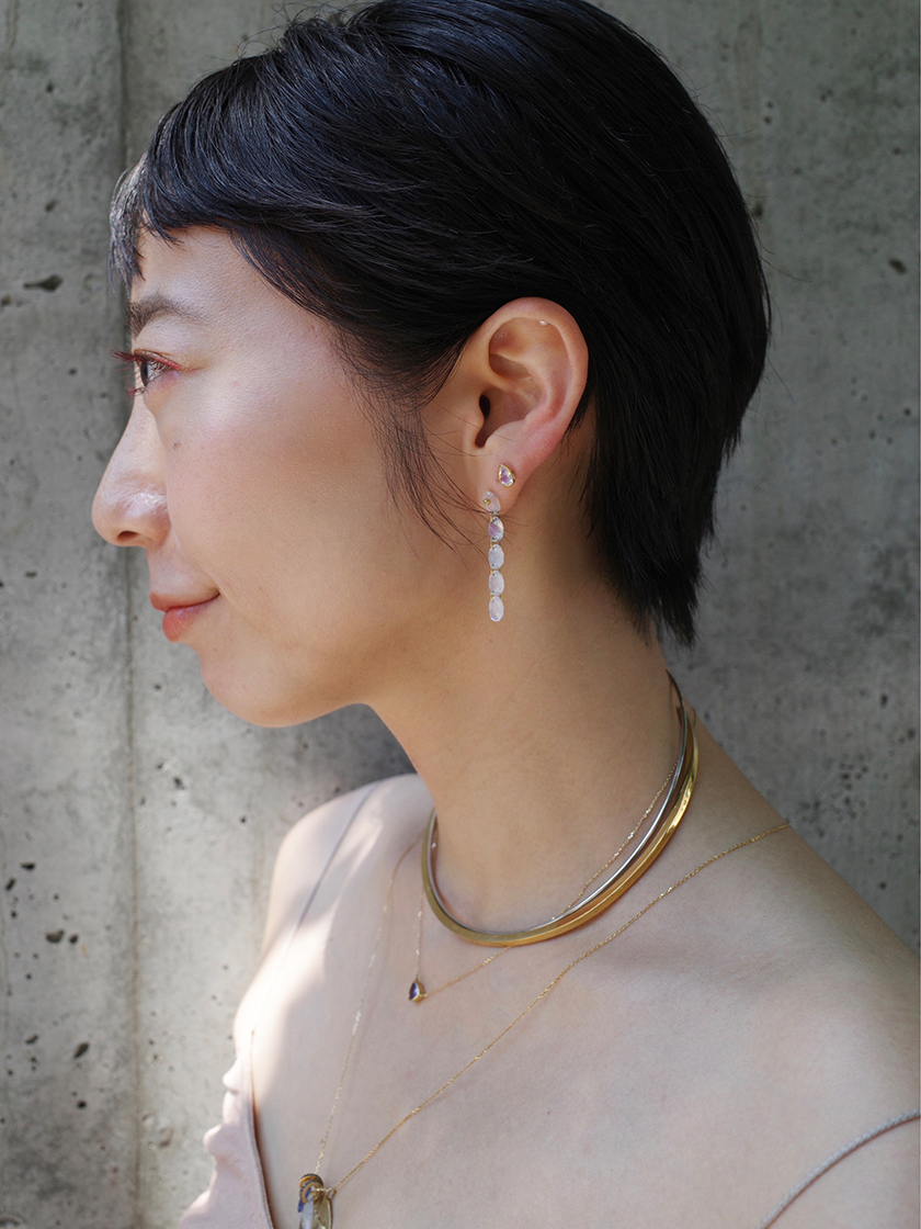 アルティーダウードスタッドピアスK10 タンザナイト(片耳用)