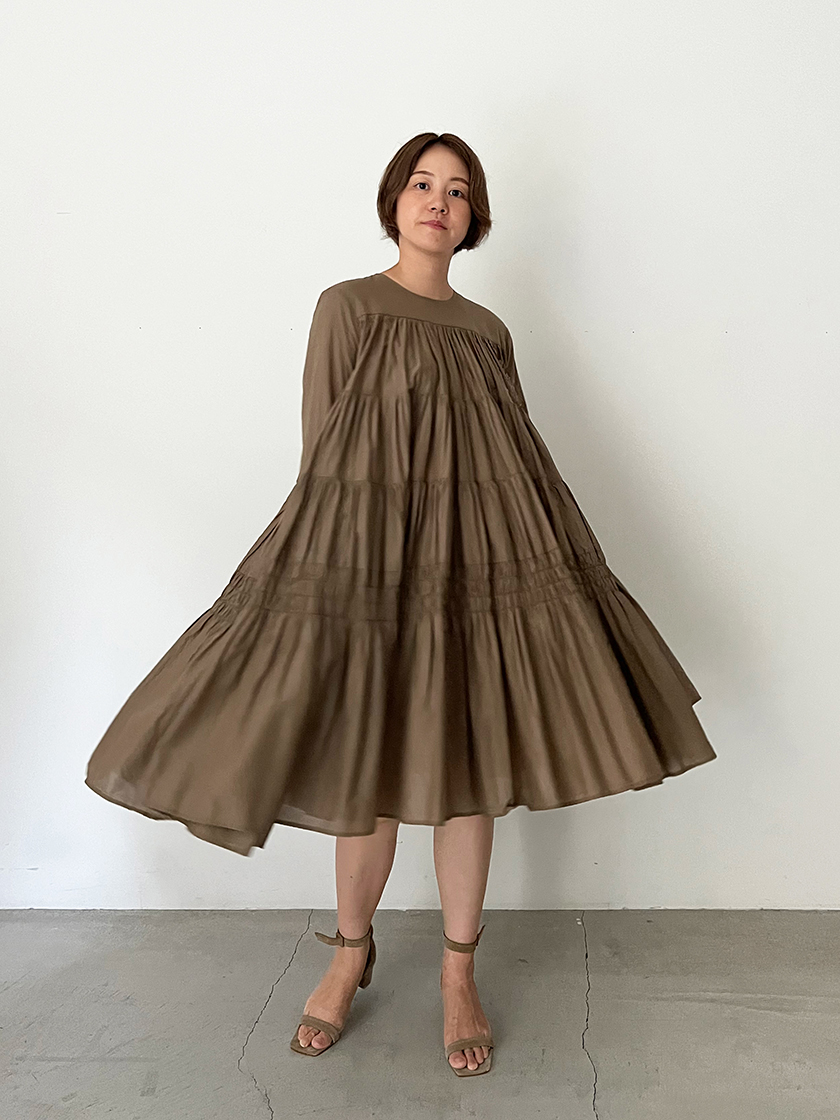 【美品】Merlette マーレット SOLIMAN ソリマン ベージュ XS 新作＜SOLIMAN MIDI＞販売開始 | Merlette NYC(マーレット)日本