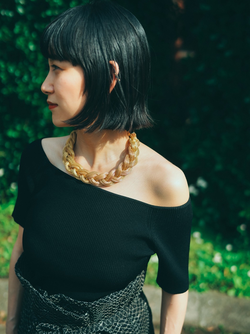 【NICENICE MOMENT】CROPPED クルーネックニット NICENICE MOMENT】CROPPED クルーネックニット