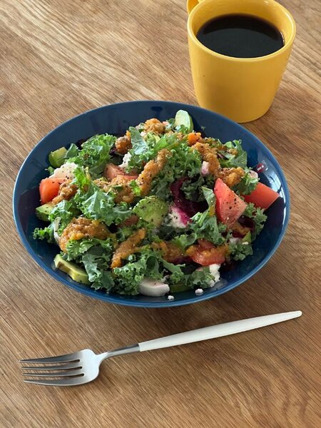 いつものサラダもパッと華やかな印象に！