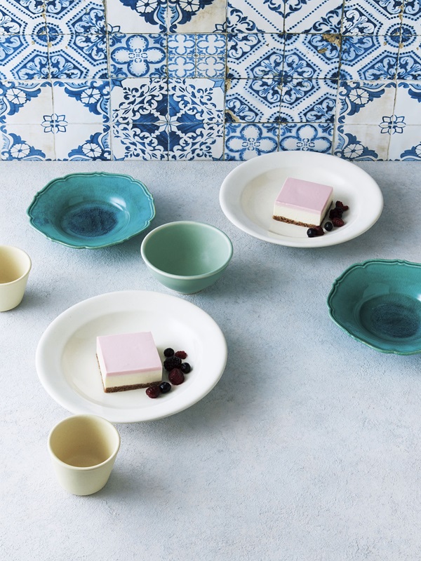 ELLE SHOP】毎日のテーブルをもっとカラフルに！②「あわびウェア