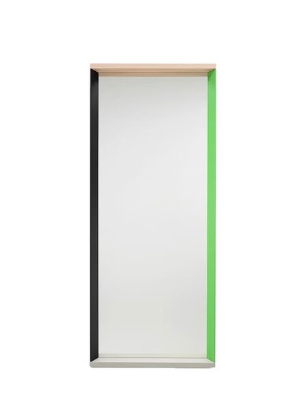 6 「ヴィトラ」の“カラー フレーム ミラー”