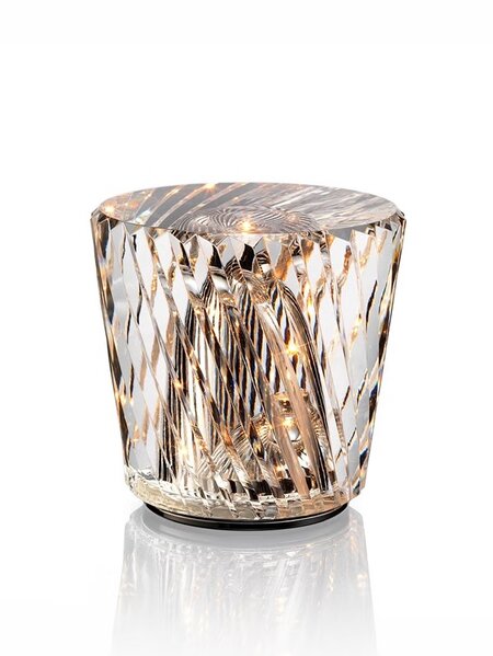 7 「アンビエンテック」の“クリスタル ベクルクス”