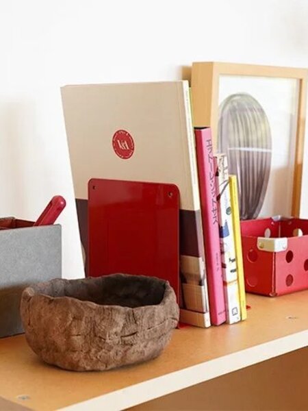 3「クラフトワン」の“ELLEPI ブックエンド S”