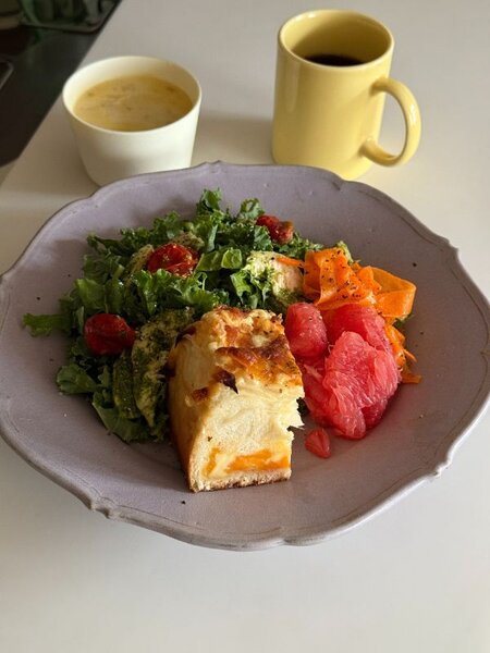 残ったスープをカップに入れて冷蔵保存→レンチンして朝食に 