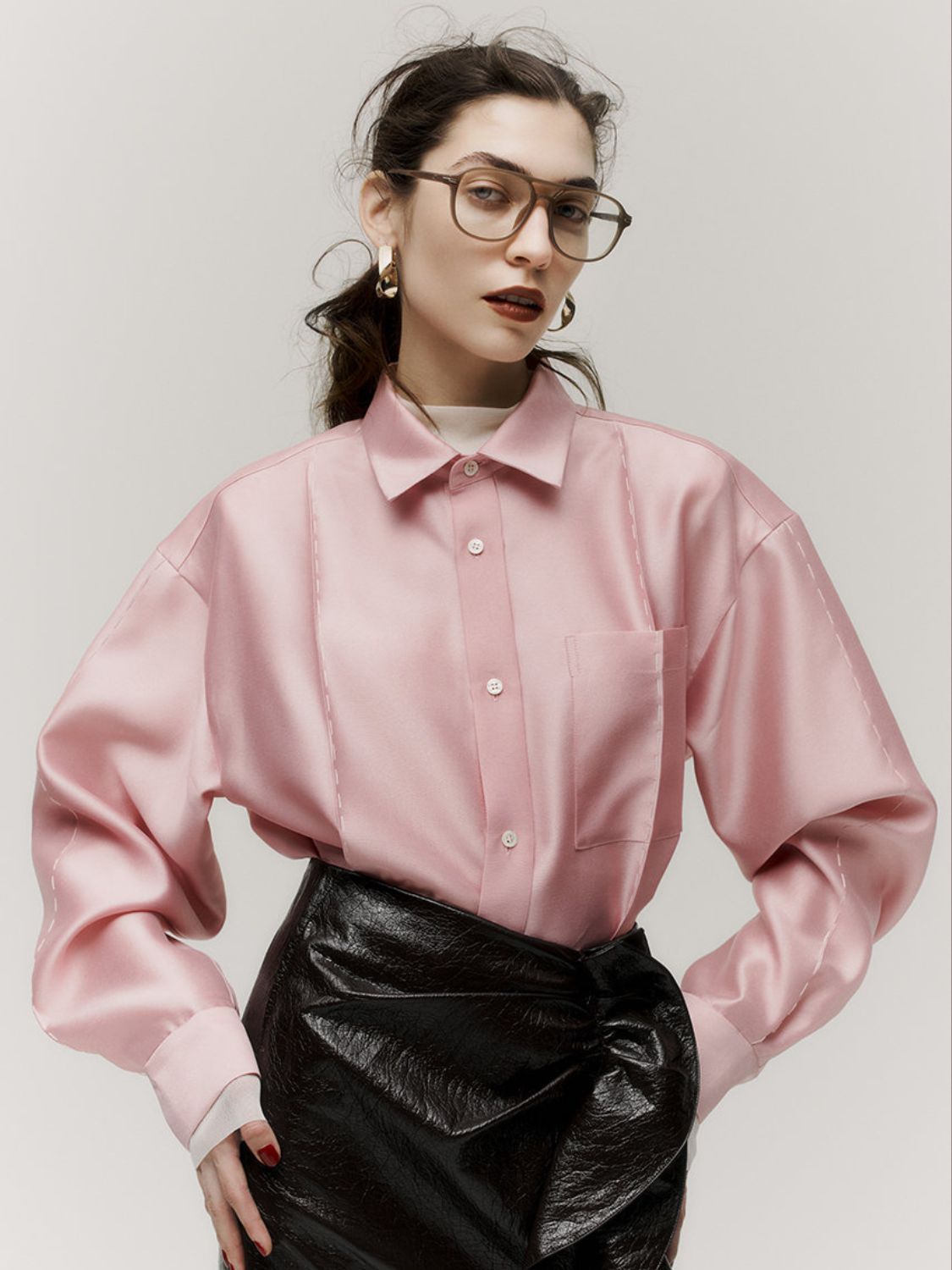 ELLE SHOP】秋冬に差す、ピンクのニュアンス【2025秋冬】｜エル・ショップ