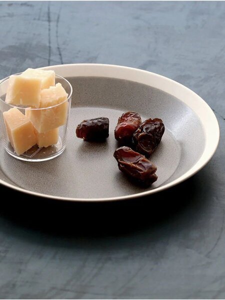 洗練された軽やかさ「木村硝子店」のグラスと器