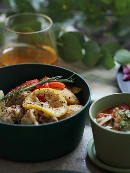 「作る」「食べる」「保存する」を１つに。万能な「クド」