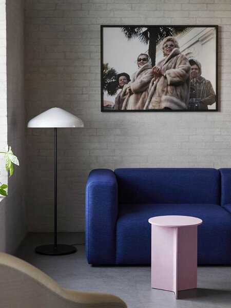 ミニマルなのに印象的「HAY／ヘイ」