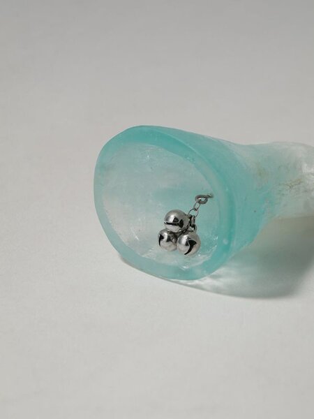 ELLE SHOP】ホリデー気分を盛り上げる「安達知江」ガラスオブジェ第2