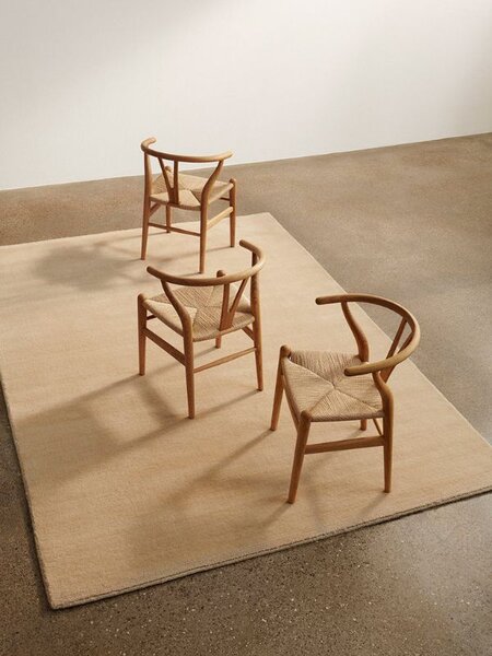 北欧モダンを象徴する、ウェグナーの名作チェア