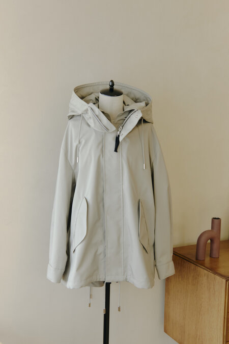 1.「ザ・リラクス」のルーズモッズコート