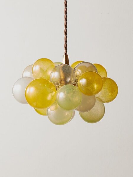 色とりどりの「しゃぼんランプ」