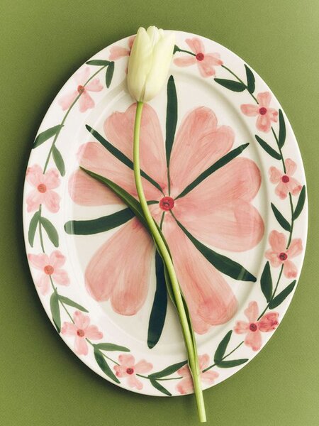 アートのように華やかな「HAY」の「ラ・ピットゥーラ」