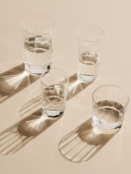 きらめきく透明感が美しいグラスウエア