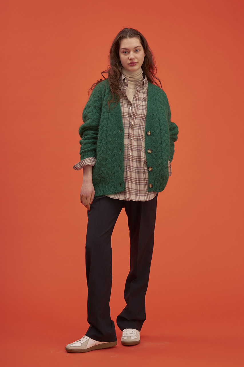 ELLE SHOP】“オーバーサイズのモヘアニットカーディガン”をチェック