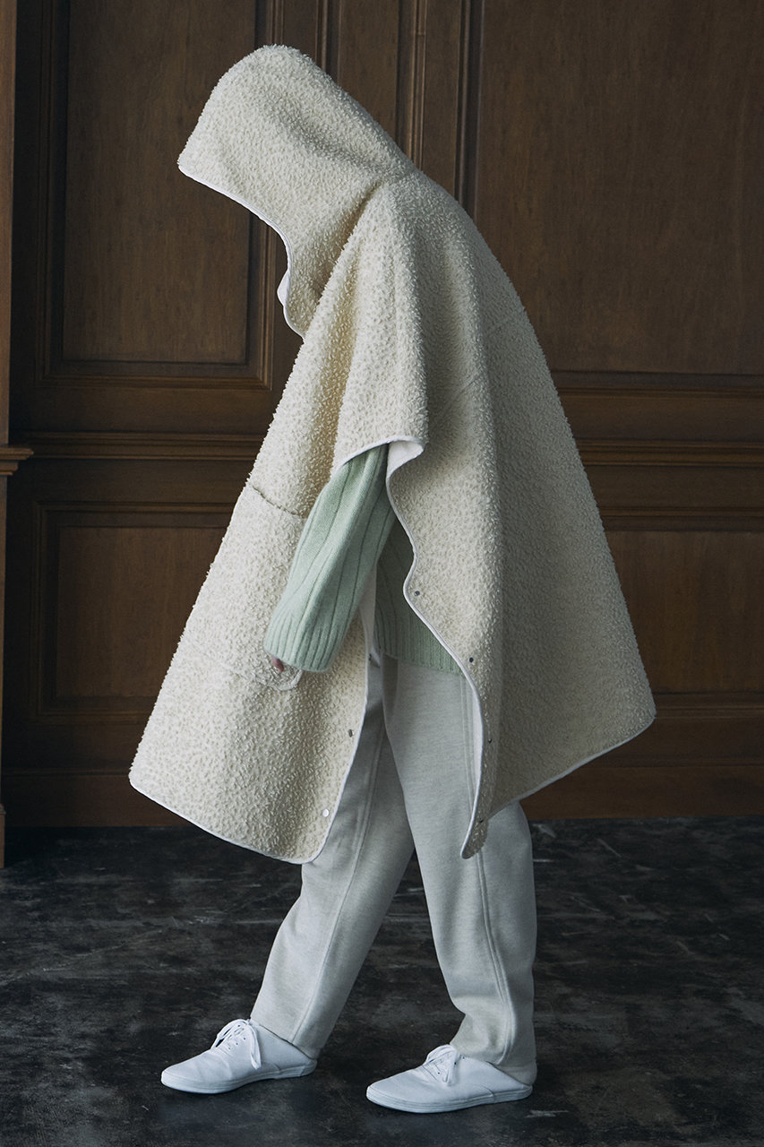 A.P.C. アーペーセー ウール グレンチェック ケープコート ポンチョ A.P.C. アーペーセー ウール グレンチェック ケープコート ポンチョ