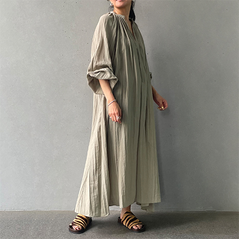 美品　プルミエアロンディスモン レーヨンギャザーロングワンピース 1er Arrondissement/プルミエ アロンディスモン｜今シーズンの