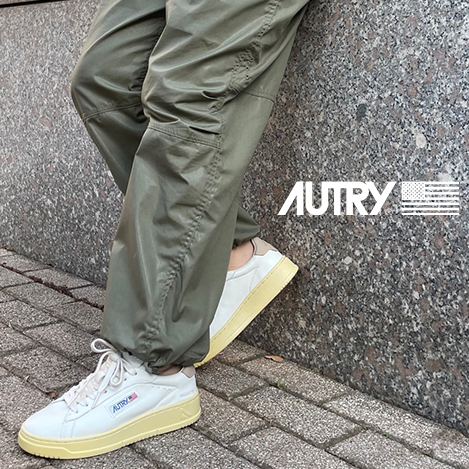24AW◆AUTRY◆MEDALIST バイカラーレザースニーカー プラチナ Autry Medalist Low Bicolor Sneakers In White And Platinum