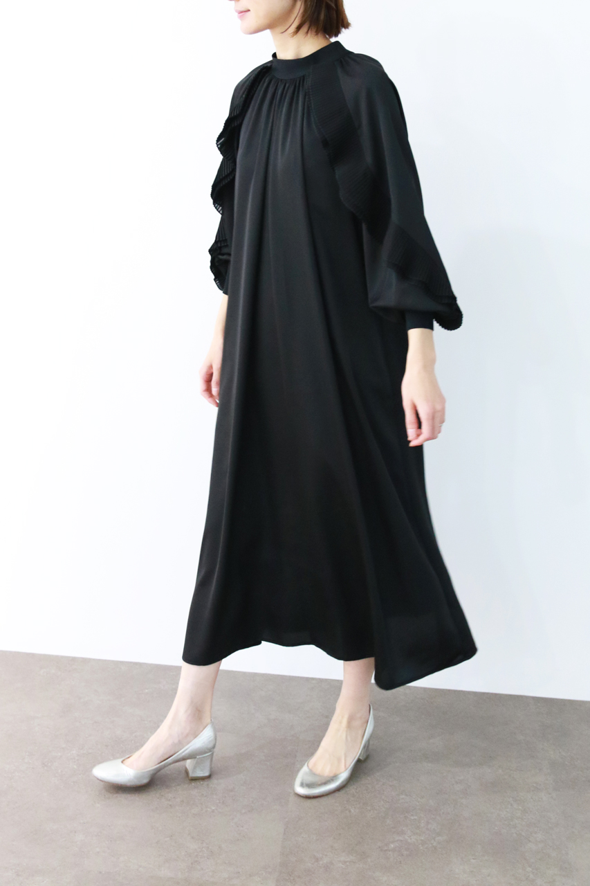 【新品】 MARILYN MOON マリリンムーン 2wayレースボウタイドレス 新品】 MARILYN MOON マリリンムーン 2wayレースボウタイドレス