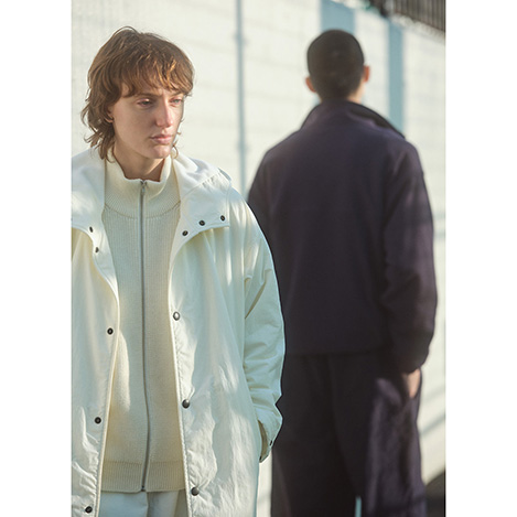 YLEVE/イレーヴ｜冬のワードローブにプラスワンでおすすめしたい