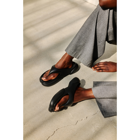 【PAES】フェーズ PAES FLIPFLOP 5color★韓国発★大人気 楽天市場】【返品交換送料無料】PAES(ペイズ)/Flipflop Basic