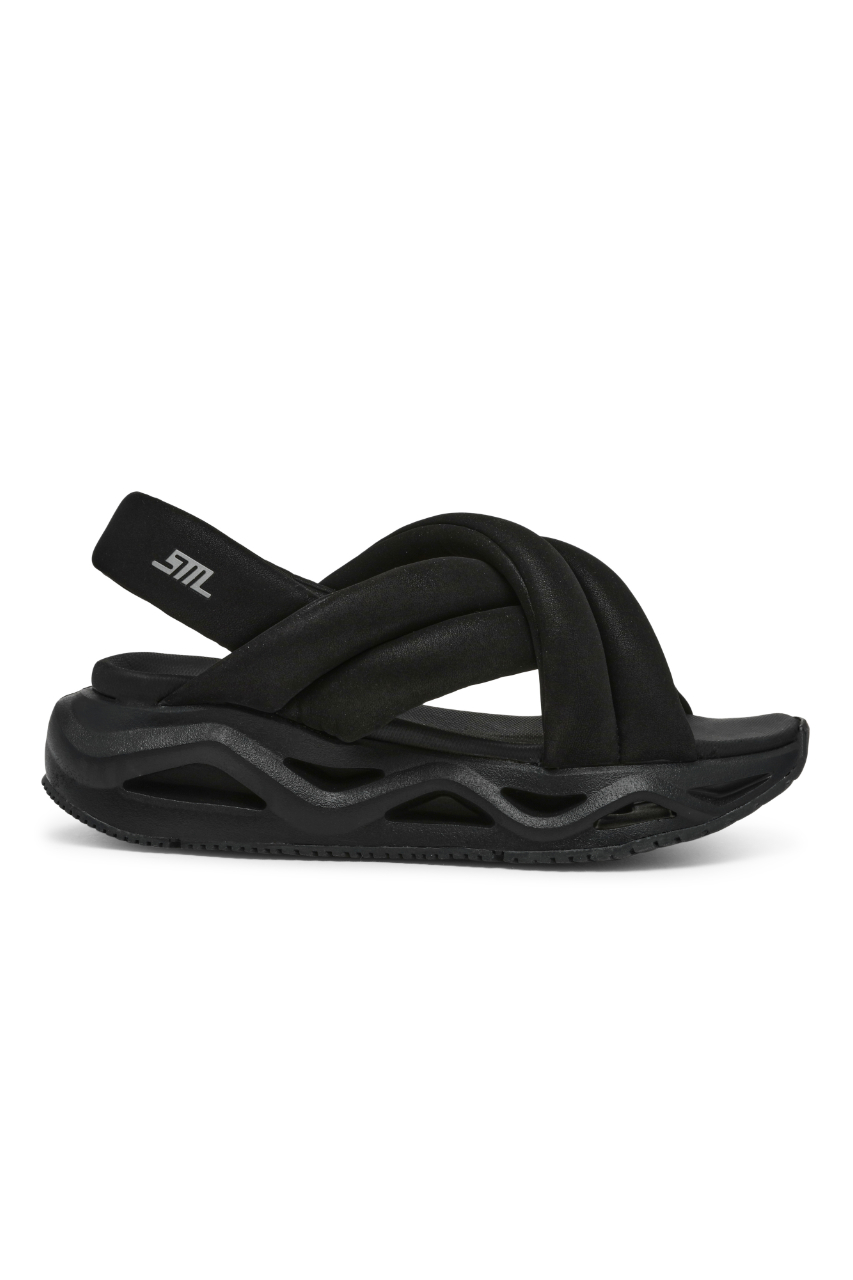 STEVE MADDEN/スティーブ・マデン｜軽やかに夏を駆け抜ける