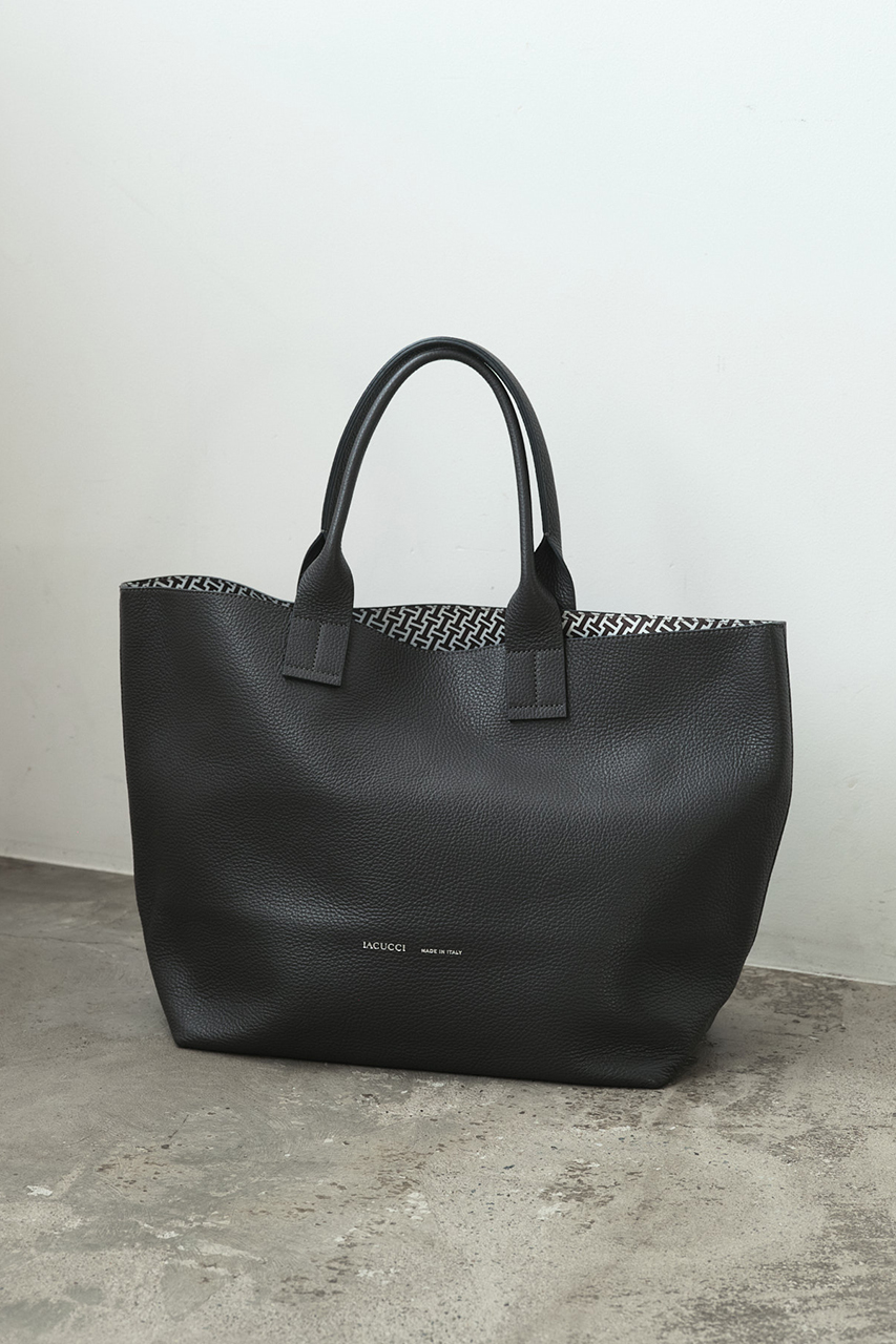 未使用　イアクッチ　オペラ　　　　　　　　　　　　　　レザートートバッグ IACUCCI｜イアクッチのトピックス「＜NEW IN＞新作アイテムが