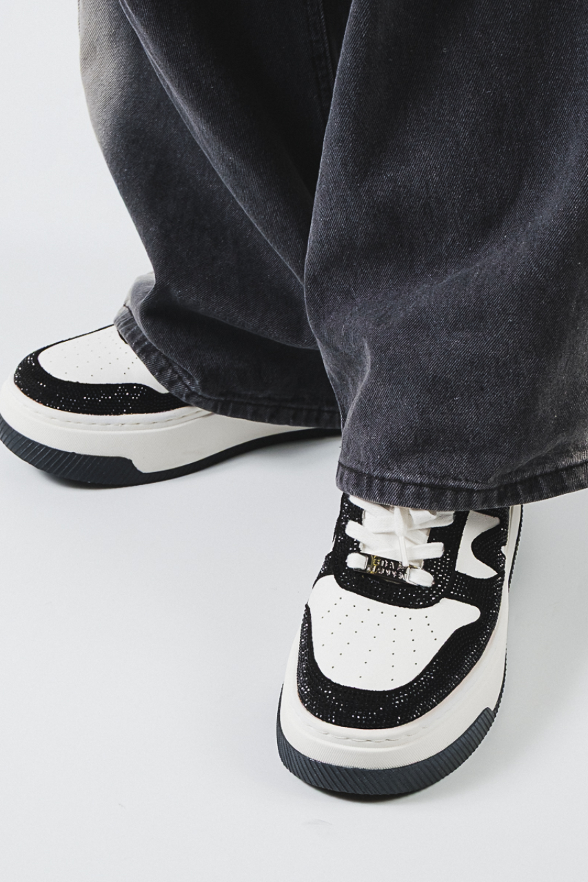 【Steve Madden】ラインストーン ディテール フラット シューズ STEVE MADDEN/スティーブ・マデン｜【NEW ARRIVAL】初秋を彩る