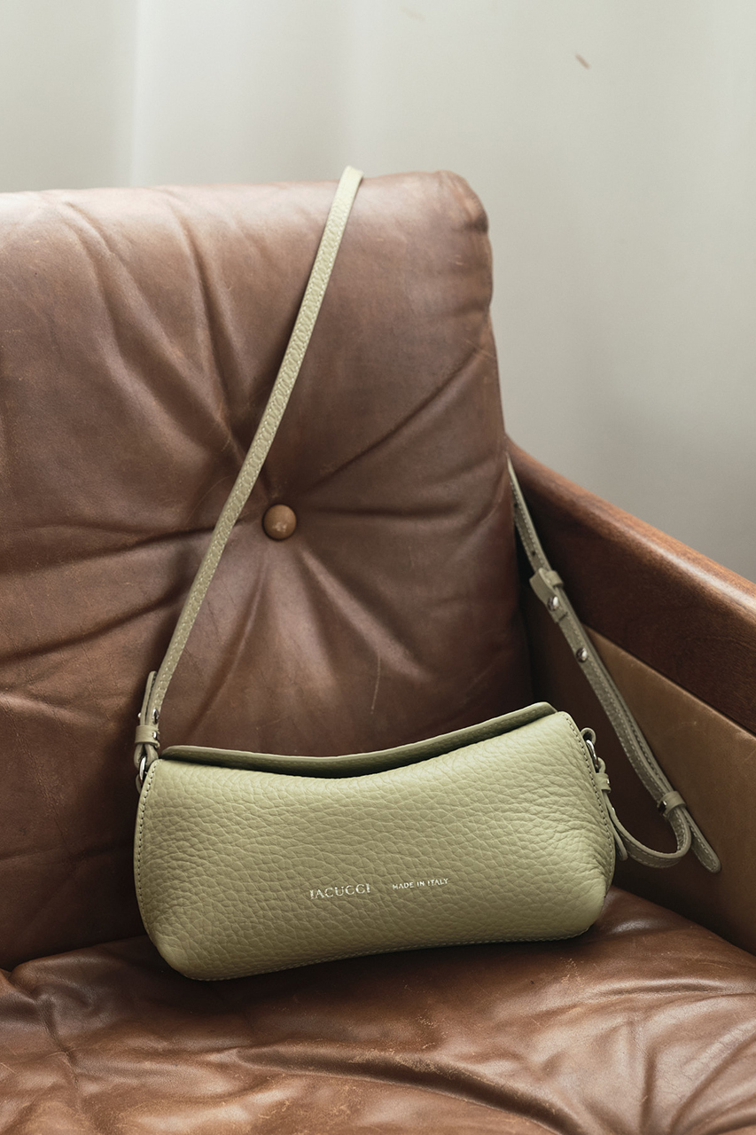 IACUCCI グリーンレザー バッグ　ラーナミニポーチ IACUCCI/イアクッチ｜