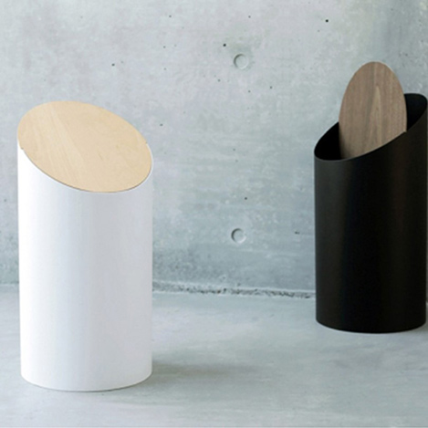 インテリアの邪魔をしない洗練された表情のダストボックス