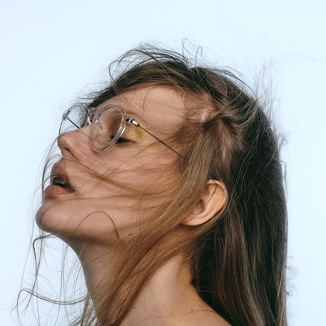 チタンフレーム＆NEWモデルのアイウェアが登場