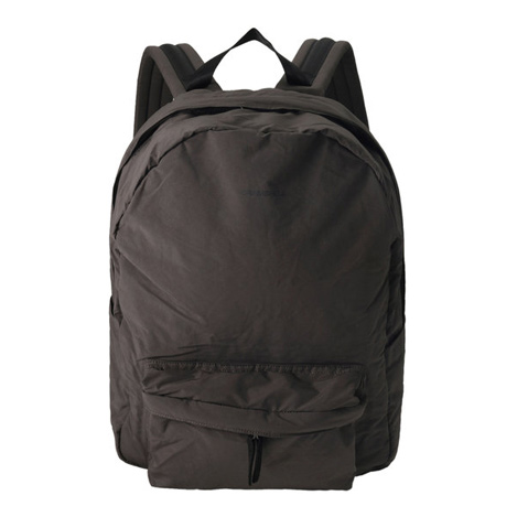 「クラムシェル」の新作が入荷！