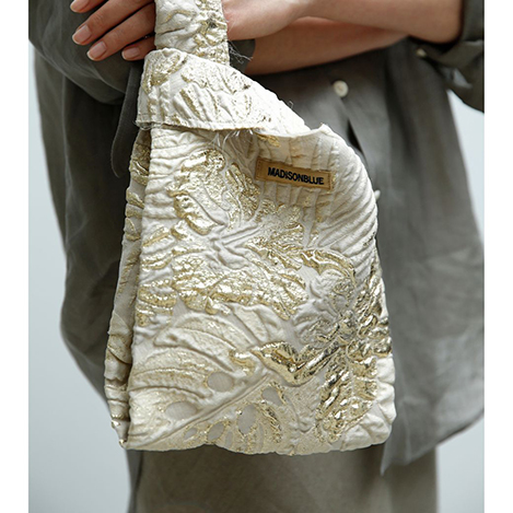 MALUS/マリュス｜【ELLE SHOP限定】ベルベットの艶めきで格上げ