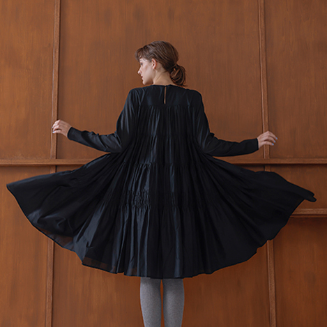 LE PHIL 2WAYダブルクロスブラウス　新品未使用品 LE PHIL/ル フィル｜＜BEST SELLER＞LE PHIL定番の2WAYツイル