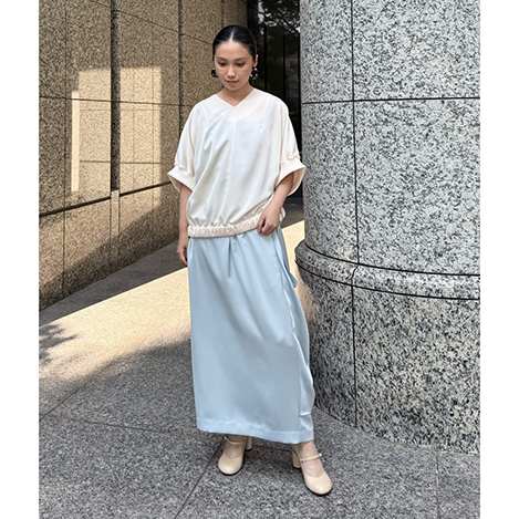 ADORE アドーア　セットアップ　ライトグレー ADORE アドーア セットアップ ライトグレー ADORE（アドーア