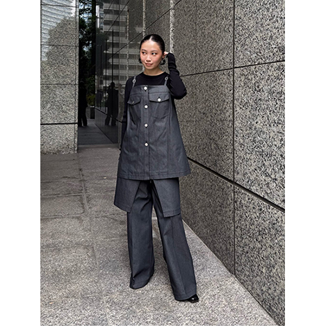美品◆ADORE アドーア ルーセントプリーツジャガードワンピース 黒 M ウールシルクダブルクロスワンピース | ADORE（アドーア