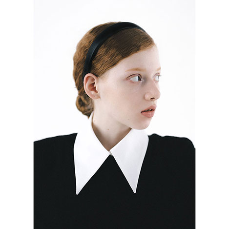 エレガントの奥にある凛とした強さ。「イリスフォーセブン」のヘッドアクセ＆イヤリングで見つける、新たな魅力