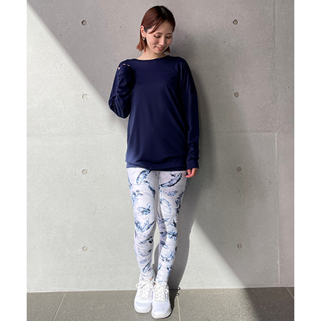 【1】Julier ♡ ジュリエ 新品 ヨガ バックツイスト ロングスリーブ 1】Julier ♡ ジュリエ 新品 ヨガ バックツイスト ロング