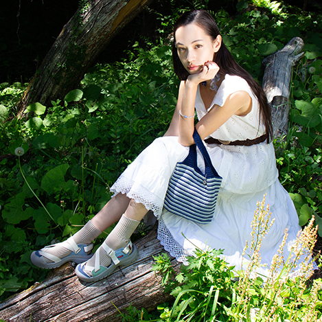 「キーン」から森林保全団体「モア・トゥリーズ」とのコラボレーションがお目見え