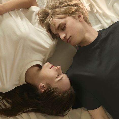 【新作】上質を日常に。暮らしをアップデートする「フートウキョウ」のシルクコットンTシャツ