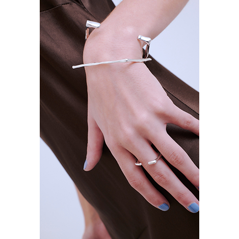 MAISON D'PULSE(メゾンドパルス)|flower charm リング (silver MAISON D'PULSE(メゾンドパルス)|flower charm リング (silver
