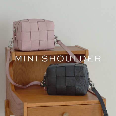 IACUCCI｜イアクッチのショルダーバッグ通販｜ELLE SHOP (エル