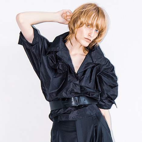 コーディネートをスタイリッシュに昇華させる「オーヴィル」のオリジナルベルト