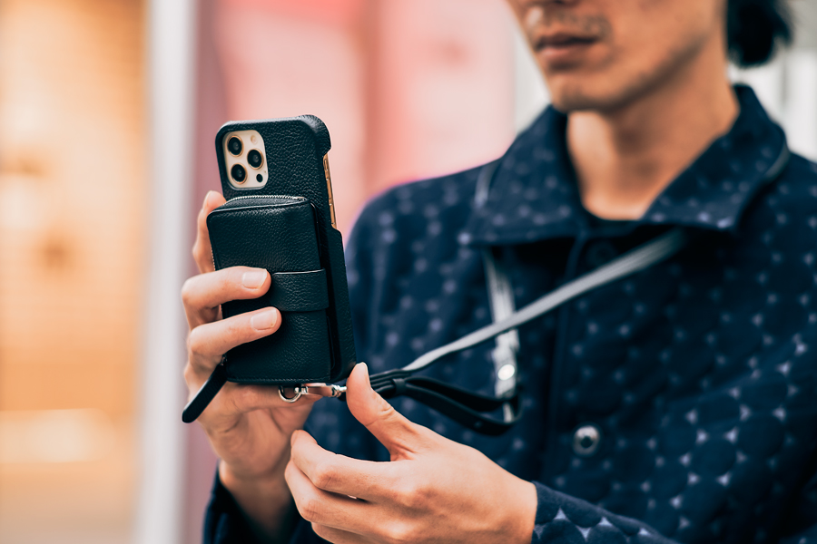 デミウルーボ/2022春夏新作/iPhone13／スマホカバー／ウォレット