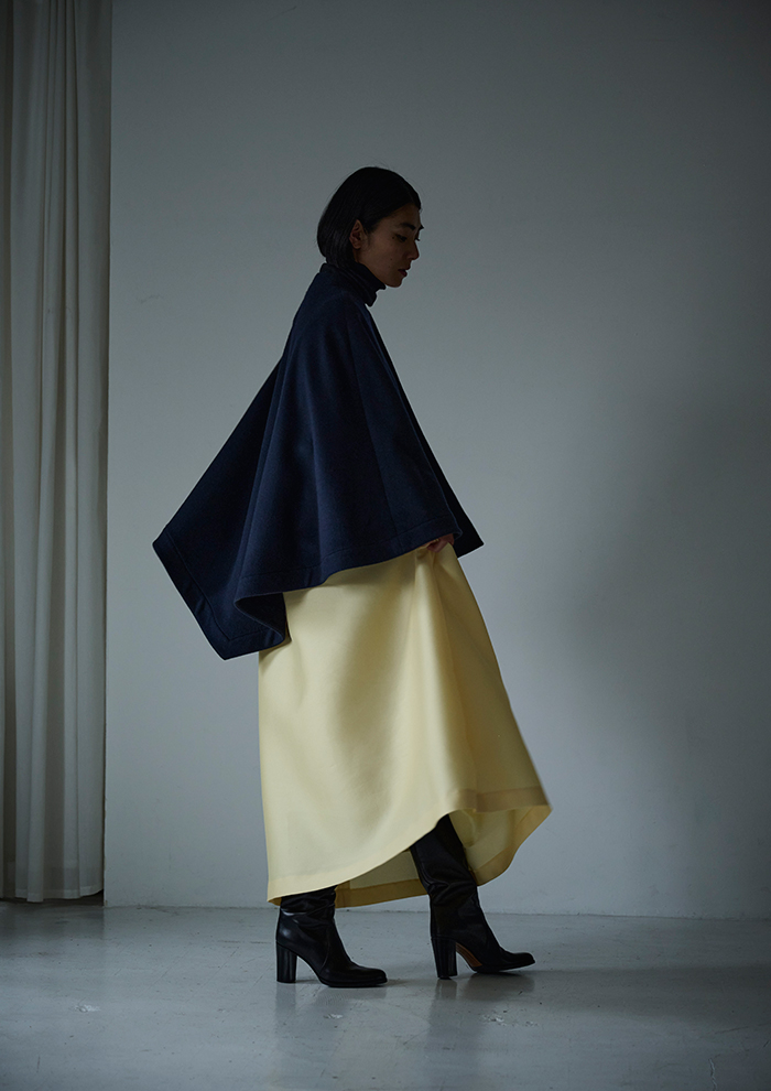 M-fil エムフィル　ミカコナカムラ　ナイロンシャツドレス　薄手コート M-fil エムフィル ミカコナカムラ ナイロンシャツドレス 薄手