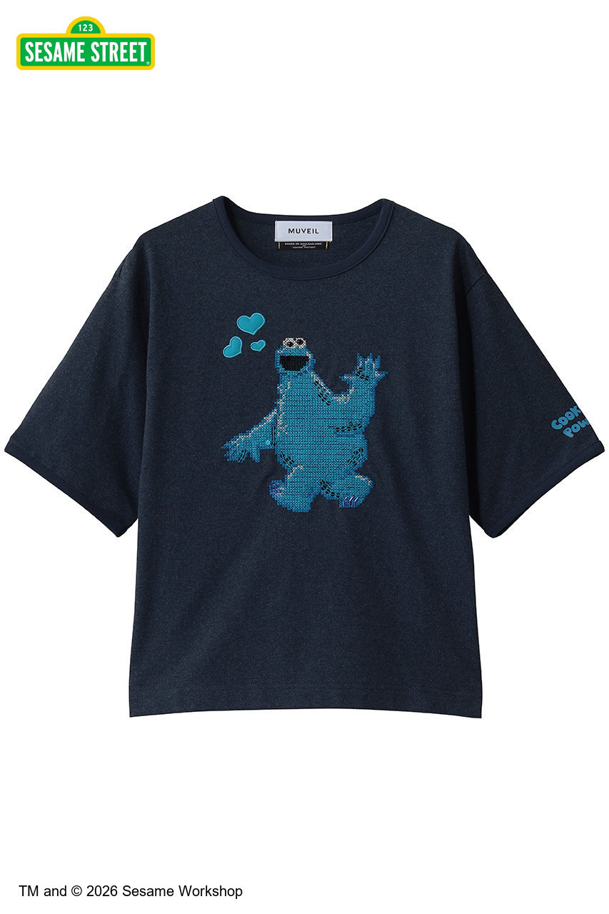 ミュベール/MUVEILのセサミストリートコラボ クッキーモンスター Tシャツ(ネイビー/MA262UTS701)