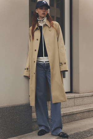 「ミン」 マキシバルーンスナップデニムパンツ(M)//ルリンヘンリーネック 80S マムジーンズ ブラック – リーバイス®公式オンラインストア