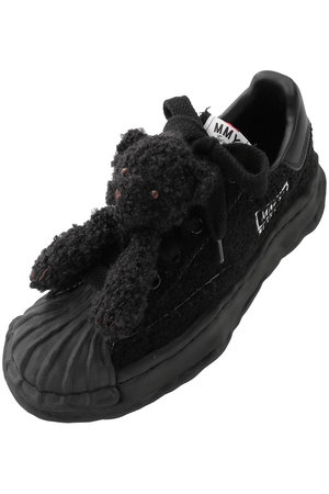 メゾン ミハラヤスヒロ/Maison MIHARA YASUHIROの【UNISEX】【Maison MIHARA YASUHIRO × PINKHOUSE】BLAKEY EMBROIDERED LOW-TOP スニーカー(130500/130501)